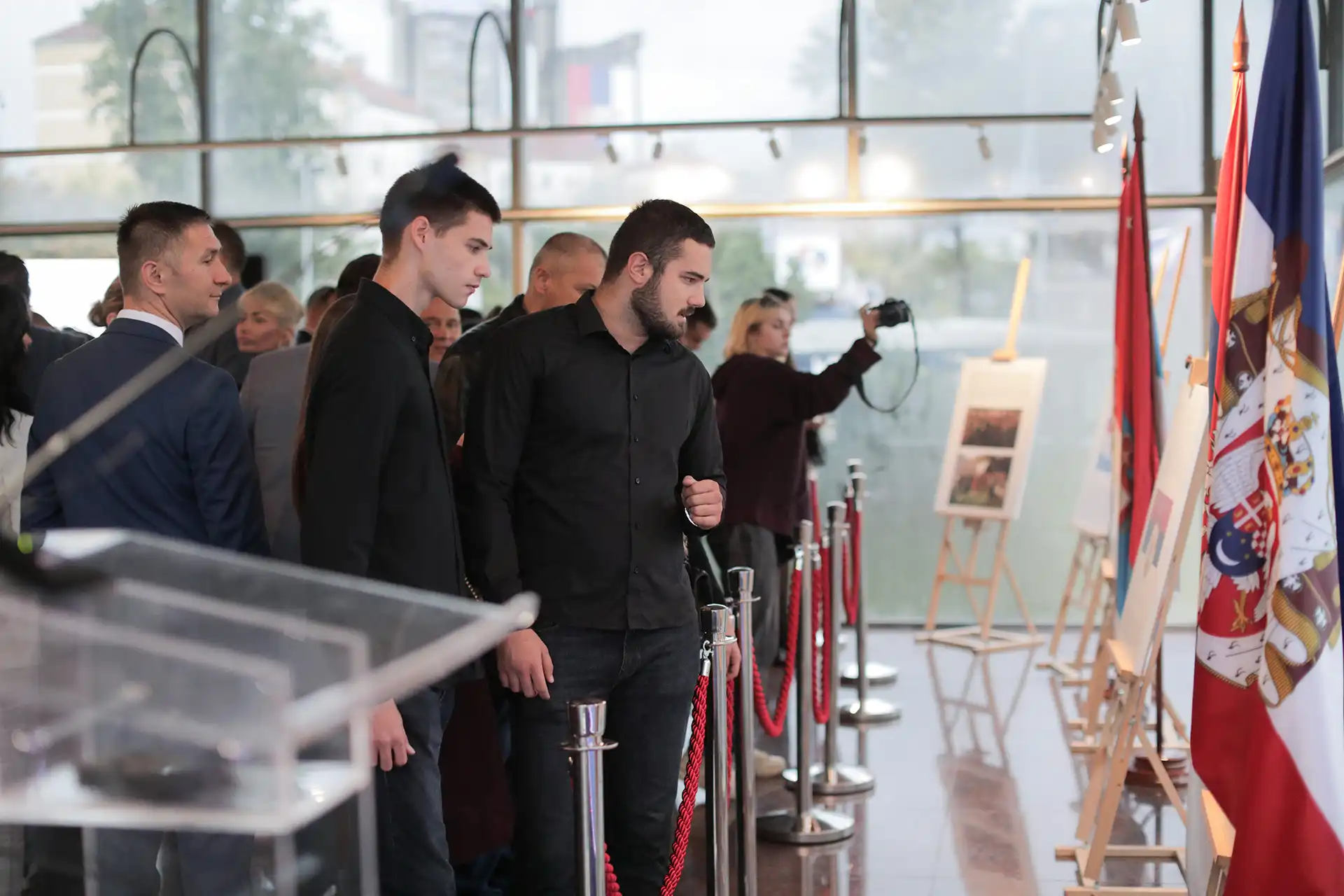 Изложба поводом обeлeжавања "Дана српског јeдинства, слободe и националнe заставe" 24 VLA 2477