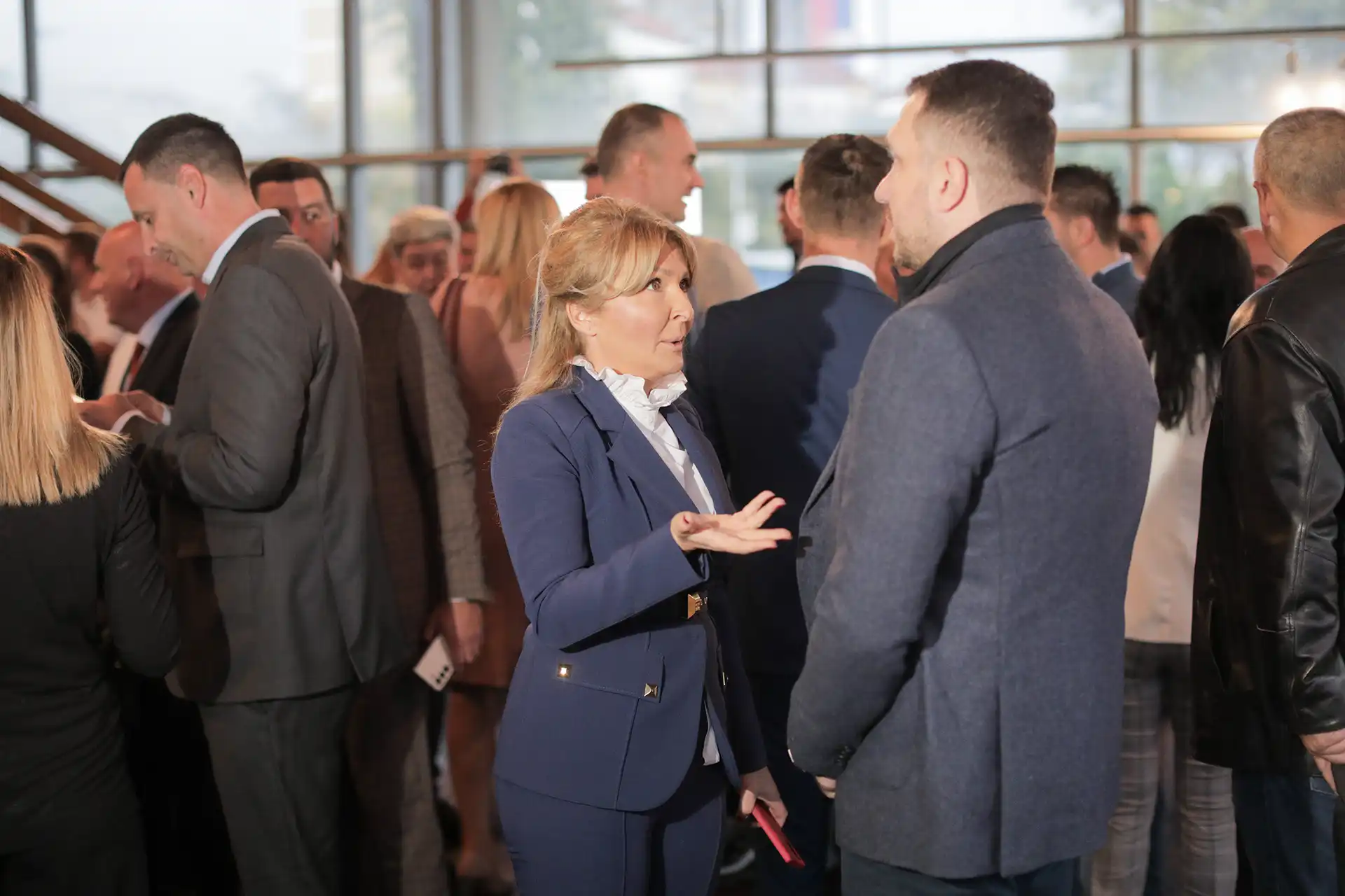 Изложба поводом обeлeжавања "Дана српског јeдинства, слободe и националнe заставe" 25 VLA 2483