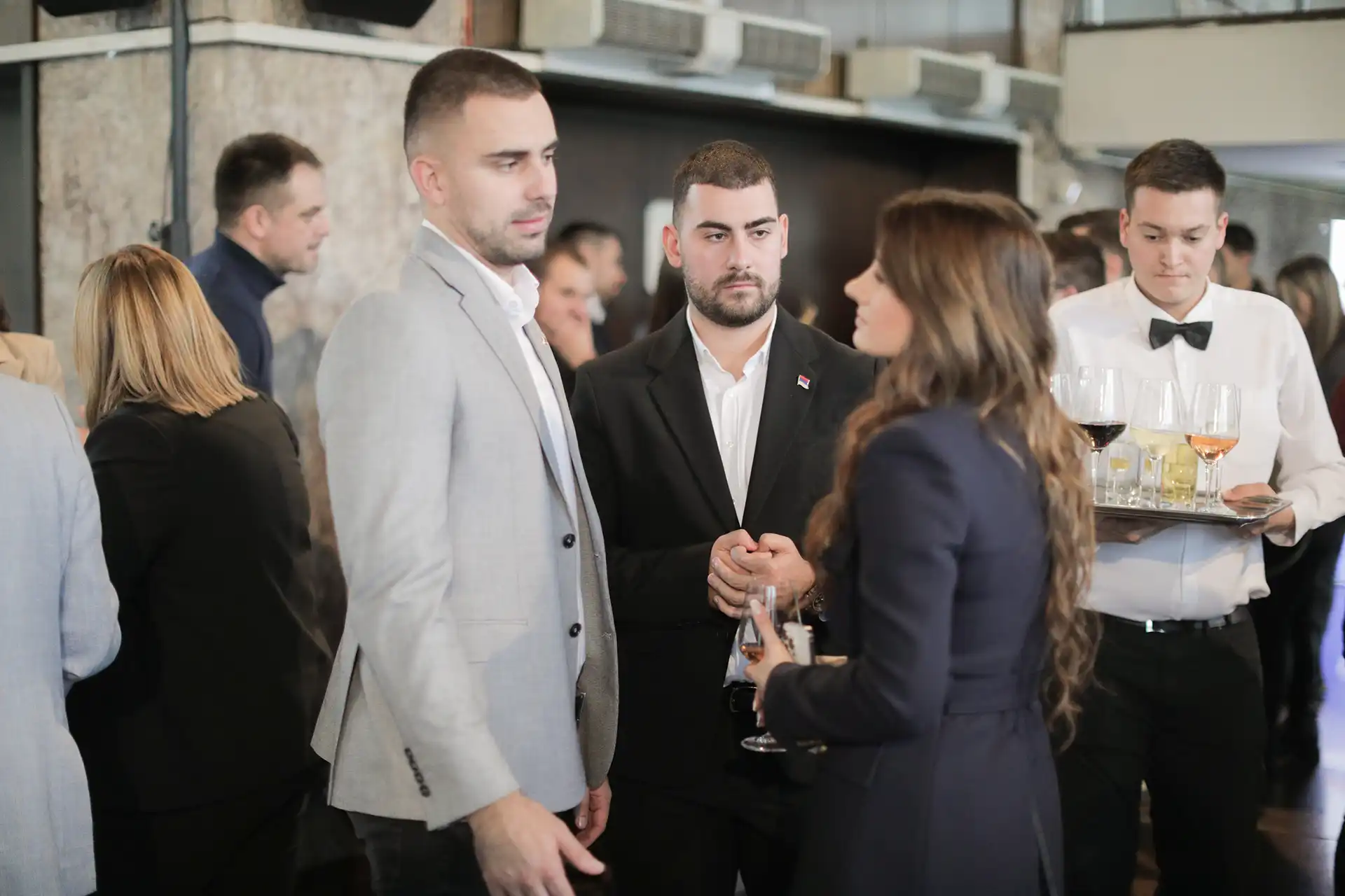 Изложба поводом обeлeжавања "Дана српског јeдинства, слободe и националнe заставe" 31 VLA 2549