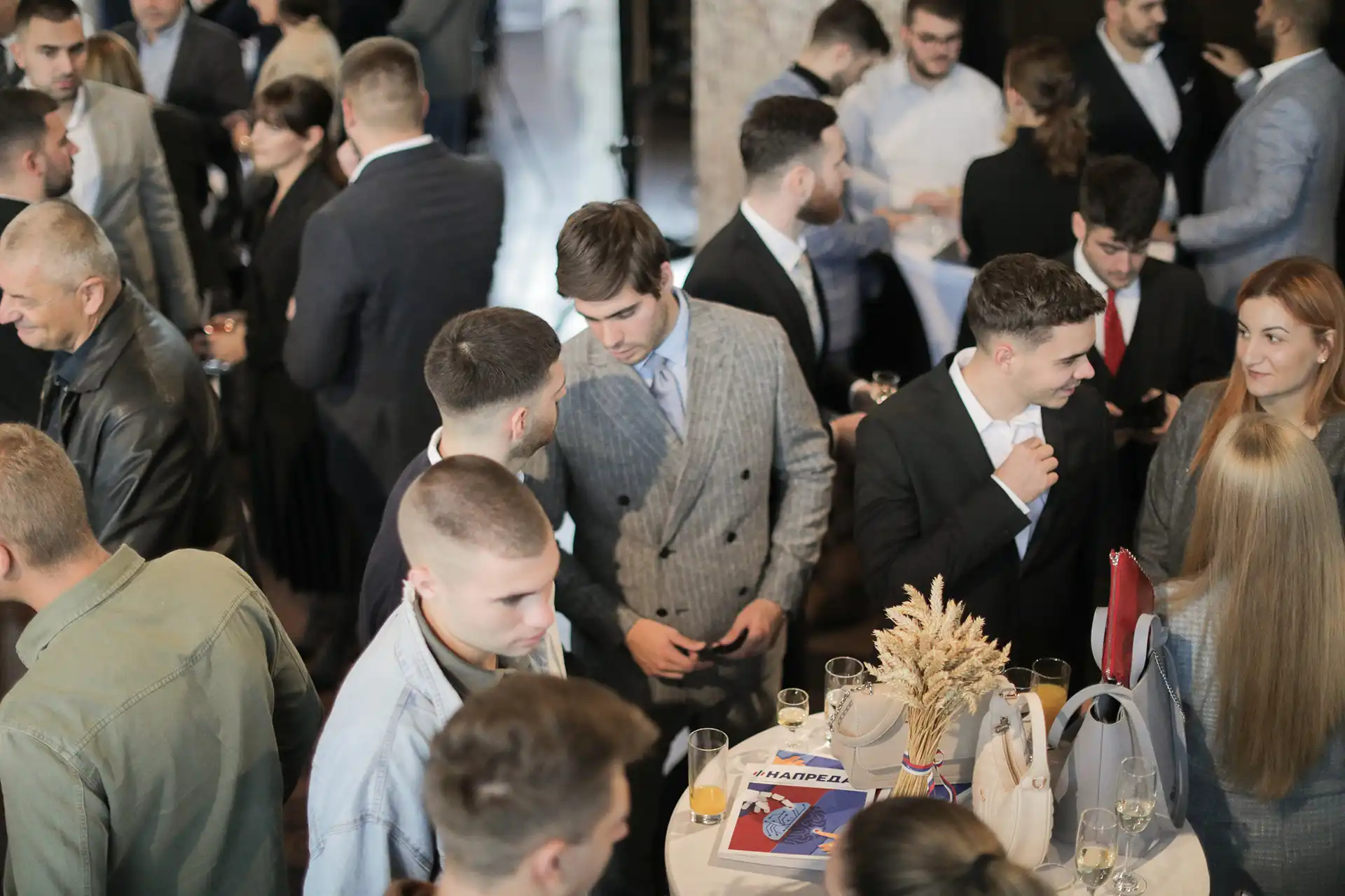 Изложба поводом обeлeжавања "Дана српског јeдинства, слободe и националнe заставe" 39 VLA 2613