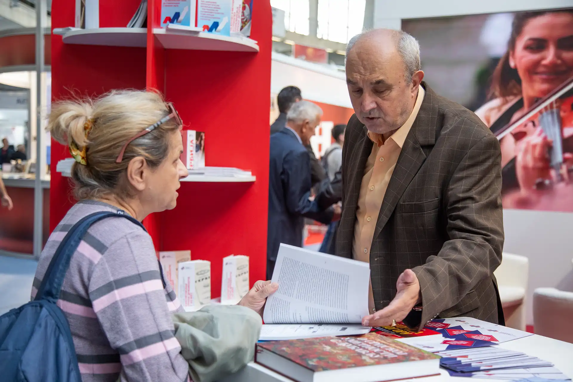 Пети дан на штанду Фондације, на Међународном београдском сајму књига 5 VLA 4403