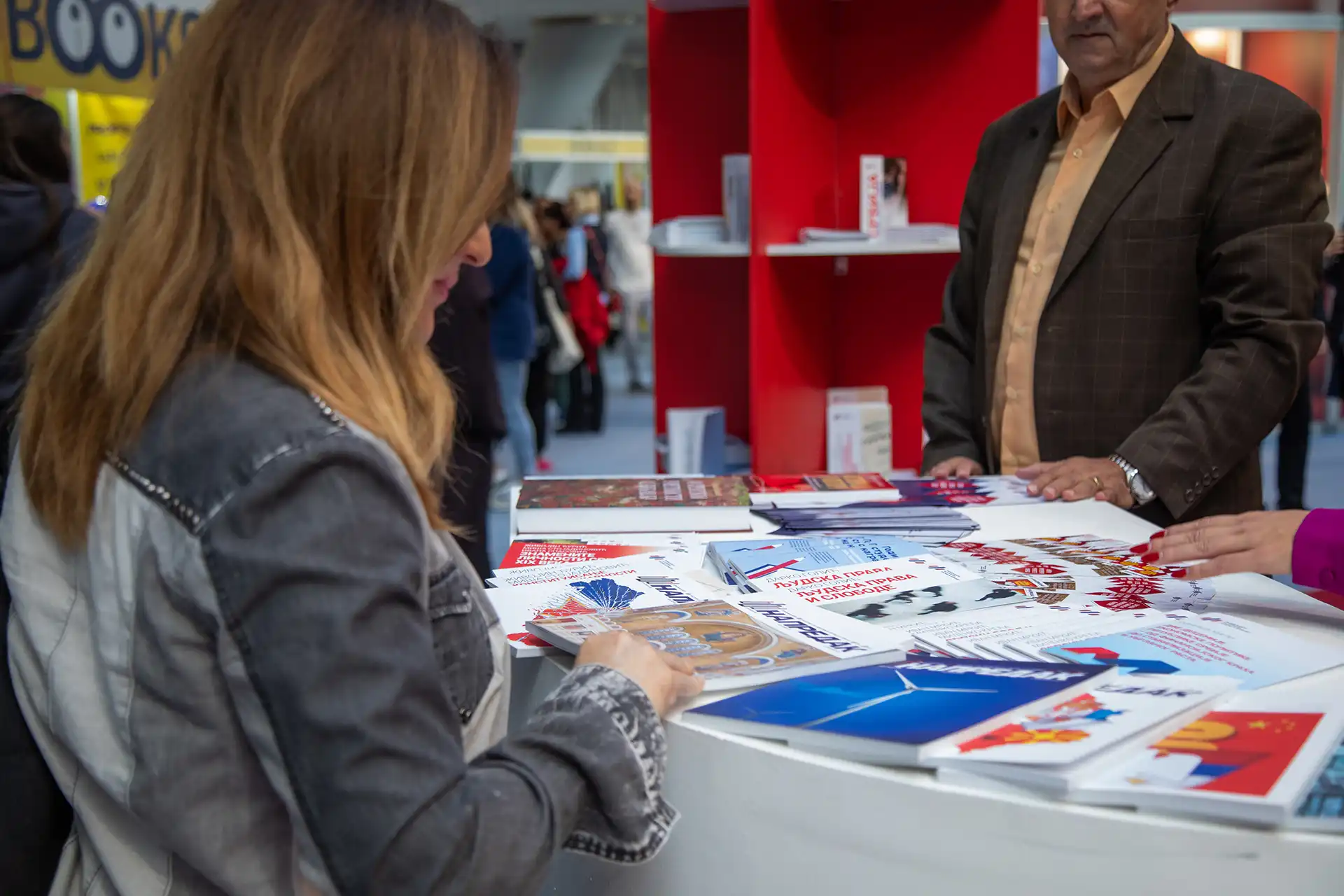 Пети дан на штанду Фондације, на Међународном београдском сајму књига 6 VLA 4581