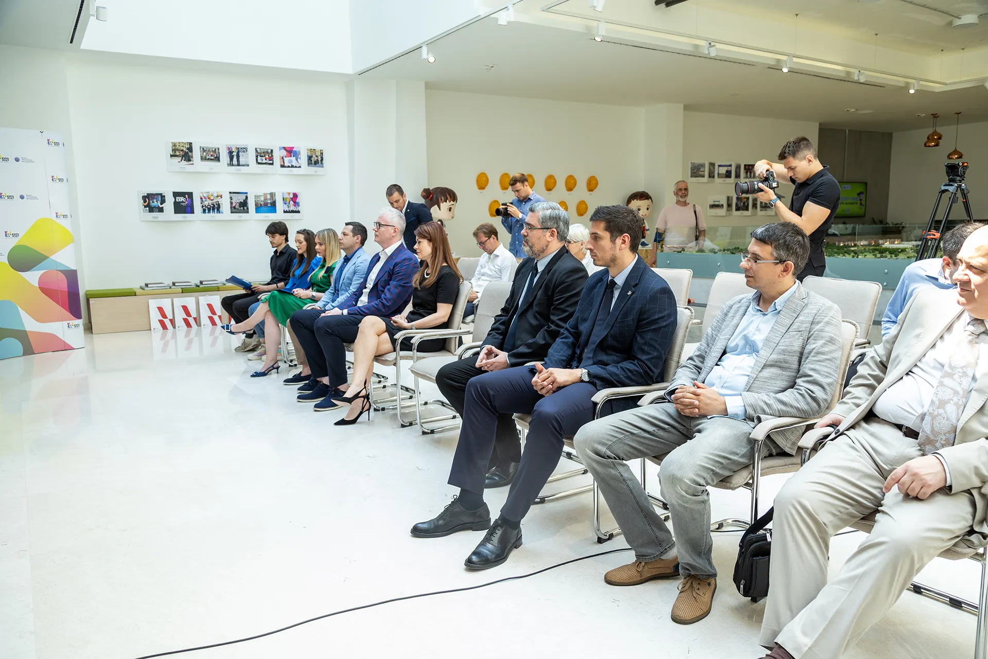 Млади креатори будућности: Студенти награђени за есеје о Србији и свету 12 mladi kreatori buducnosti